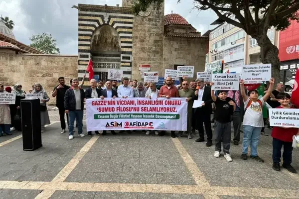Adana’da STK’lardan İsrail’e ‘Sumud filosu’ tepkisi