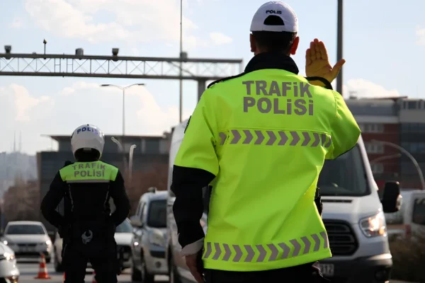 İstanbul’da korsan taşımacılık denetimleri: 12 bin 975 kişiye işlem