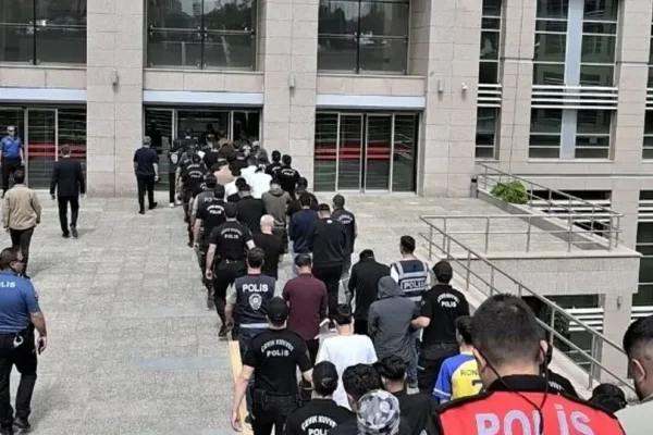 Sosyal medyadaki suç örgütlerine 48 ilde operasyon
