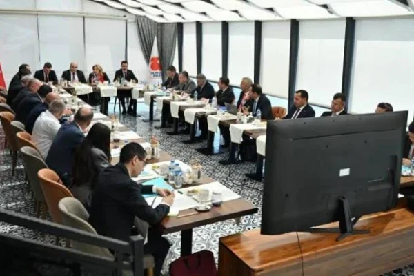 Türkiye-Ermenistan ortak çalışma grubu Kars’ta toplandı: Gündemde Kars-Gümrü demiryolu var