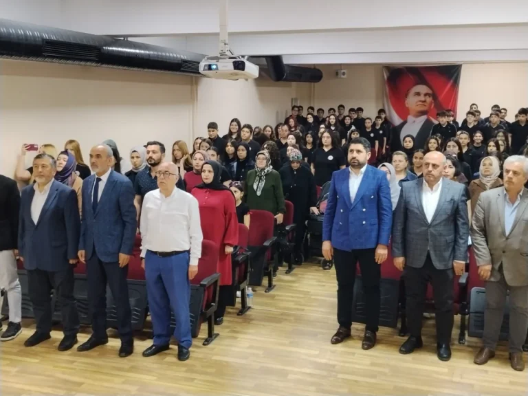 Gaziosmanpaşa Fahreddin Paşa Anadolu Lisesi’nde Muhteşem Program!
