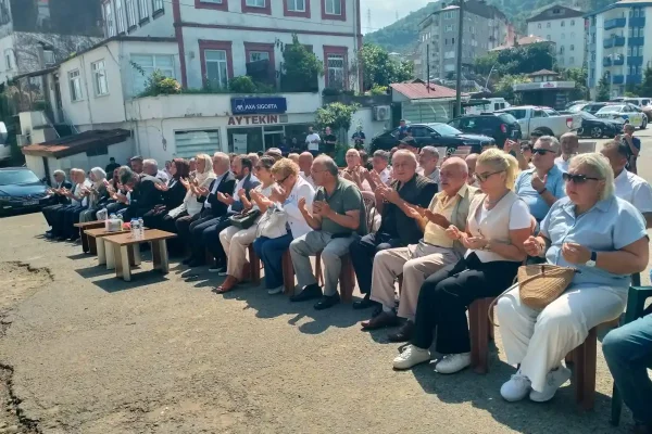 Milli Mücadele Kahramanı Şehit Binbaşı Hüseyin Avni Alparslan Tirebolu’da anıldı