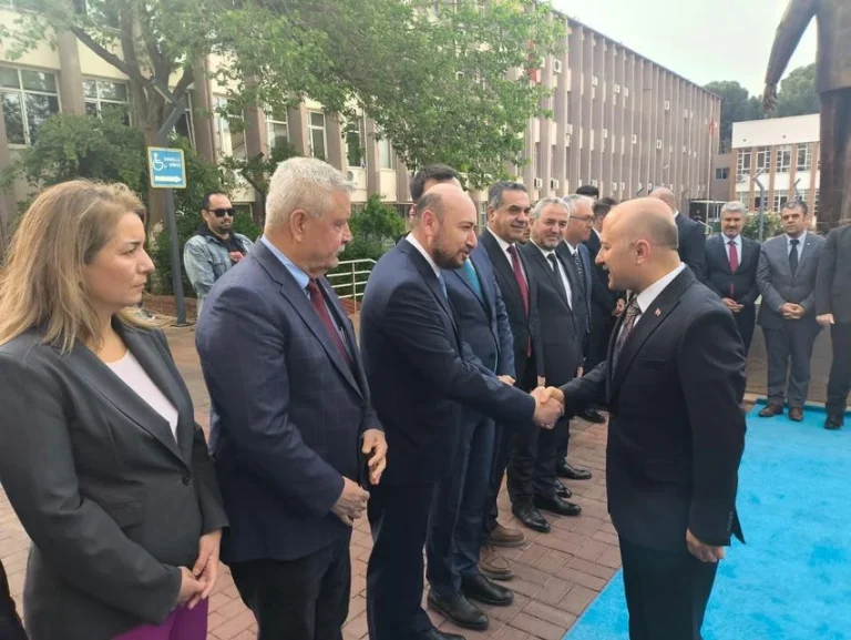 Aydın Valisi Varol göreve başladı