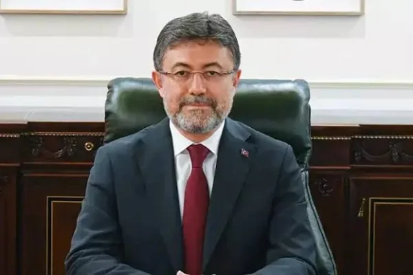 Bakan Yumaklı: 115 yangının 110’u tamamen kontrol altına alındı