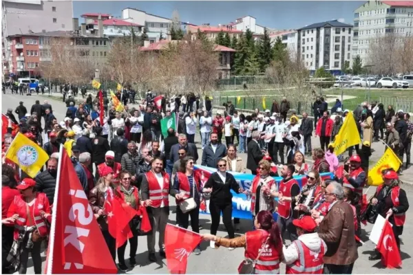 Kars’ta 1 Mayıs Emek ve Dayanışma günü kutlandı