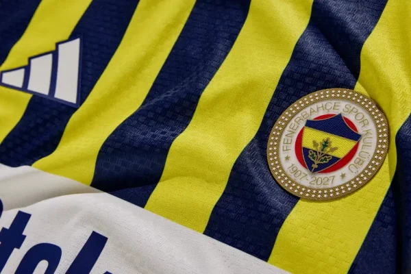 Fenerbahçe’nin 120. yıl formaları büyük beğeni topladı