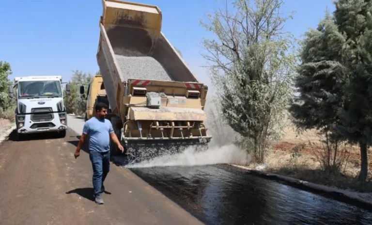 Şanlıurfa Büyükşehir, Viranşehir’de 9 Kilometrelik Grup Yolunu Yeniledi