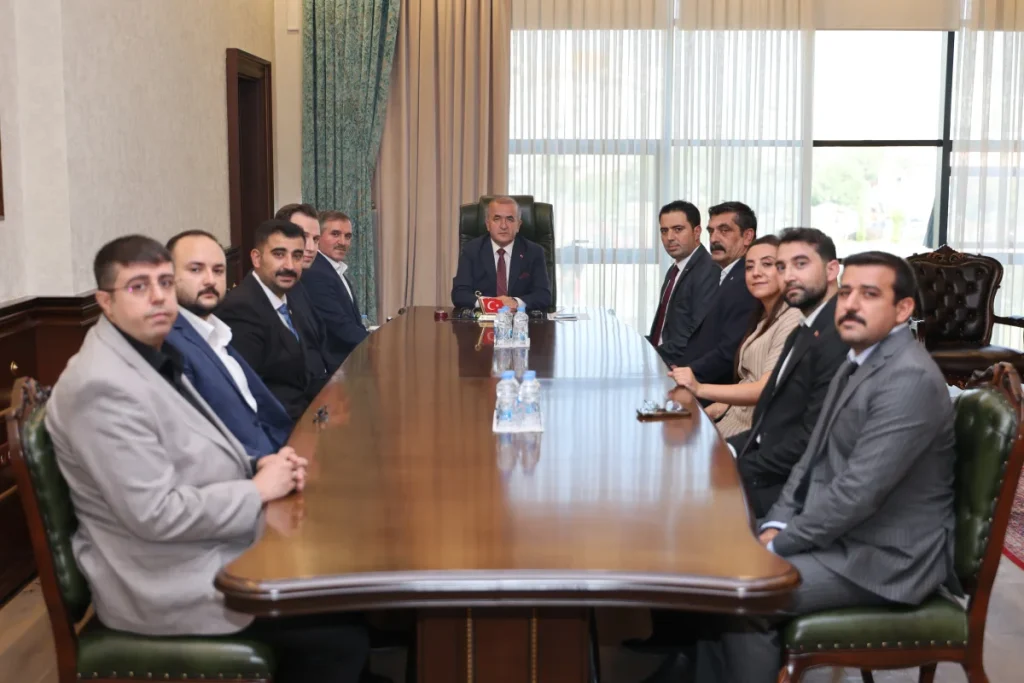 TÜRKAV Elazığ Şubesi’nden Vali Hatipoğlu’na ziyaret