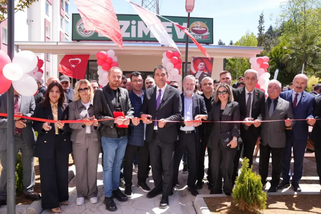 Giresun’da üniversite öğrencilerine destek, Bizim Ev açıldı