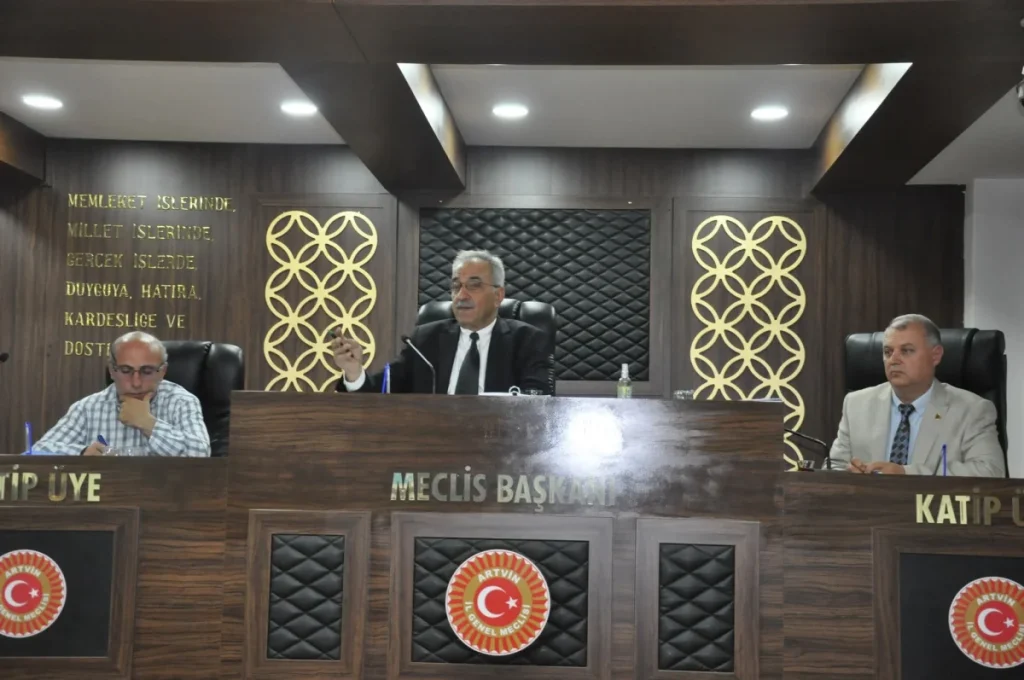 Genel Sekreter Boz, köy muhtarlarının sorun ve taleplerini dinledi