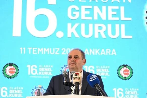 Yunus Değirmenci, Özçelik-İş Sendikası Genel Başkanlığına yeniden seçildi