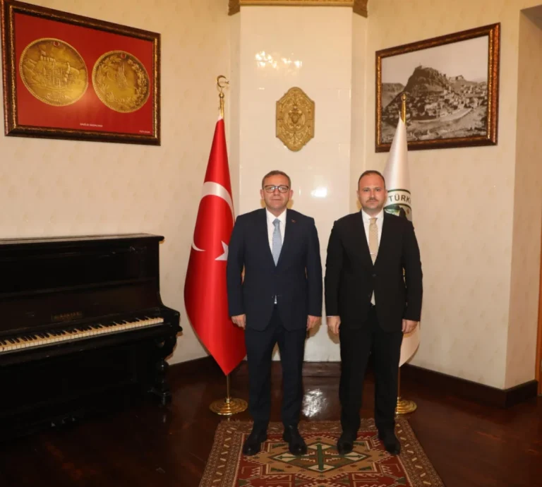 Arpaçay Kaymakamı Mehmet Abdulkadir Güvenç görevine başladı
