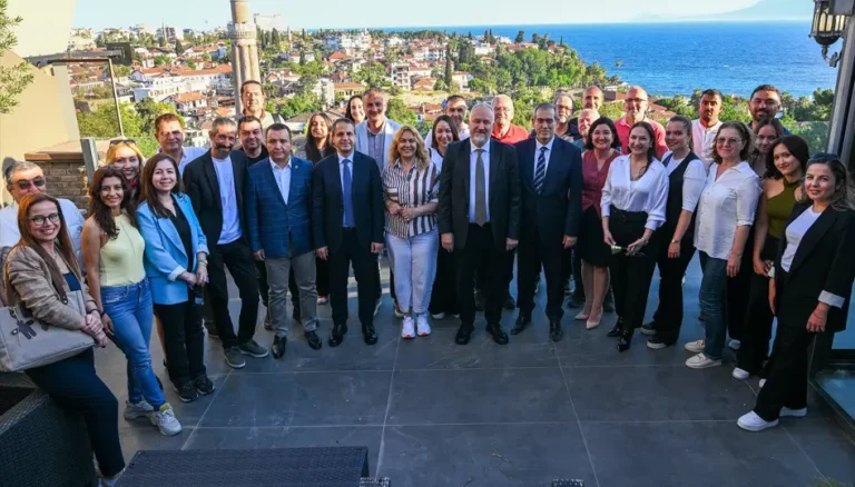 Antalya’da turizm haberciliği eğitimi tamamlandı