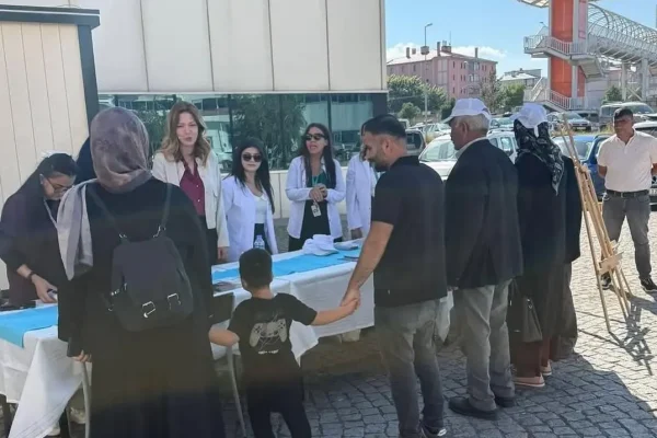Kars’ta Halk Sağlığı Haftası’nda farkındalık çalışmaları
