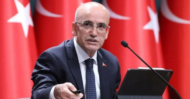 Bakan Şimşek: Türkiye’yi küresel üretim merkezi yapma hedefi sürüyor
