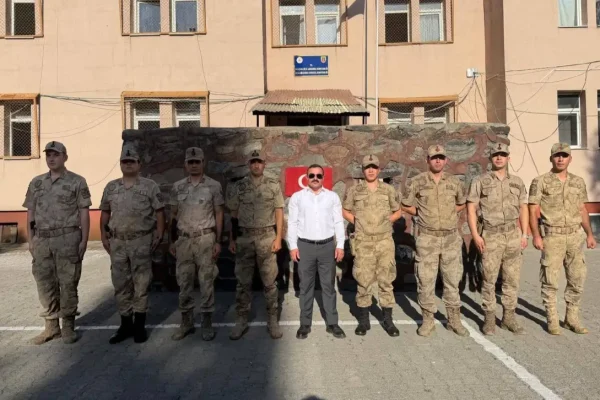 Kağızman Kaymakamı Semih Cembekli’den Köy ve Karakol ziyareti