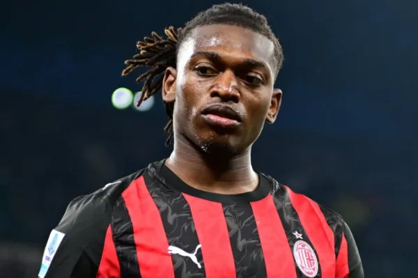 Fenerbahçe’de gündem  Rafael Leao! Milan bonservisi belirledi