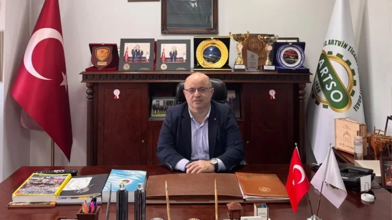 Artvin TSO’da Meclis Başkanı Yıldırım güven tazeledi