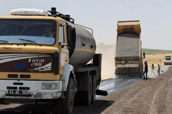 Eyyübiye kırsalında yol kalitesi artıyor