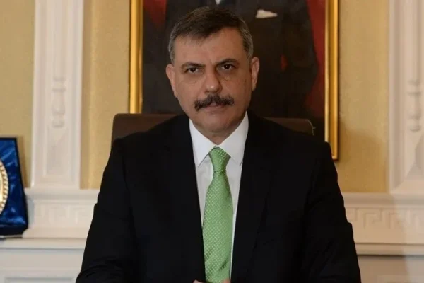 Bakan Çiftçi: Tüm ekiplerimizle sahadayız