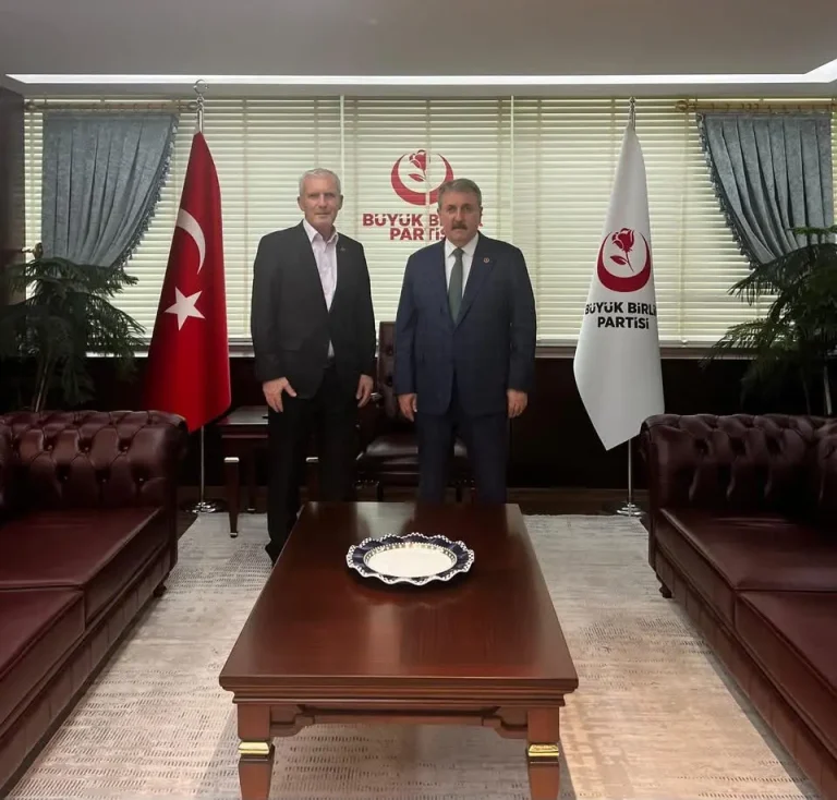 BBP Genel Başkanı Mustafa Destici’nin ağabeyi Halil Nural Destici hayatını kaybetti