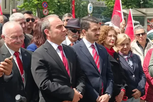Çankaya’da milli mücadelenin 107. yılında 19 Mayıs töreni yoğun katılımla gerçekleşti