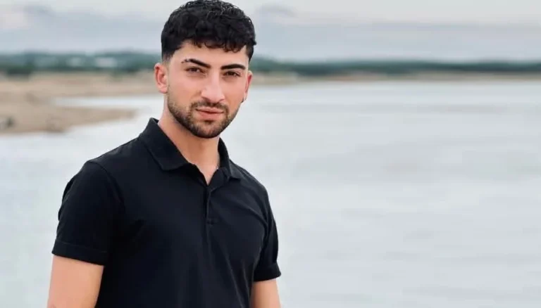 Manavgat’ta bıçaklı kavga can aldı: 22 yaşındaki genç hayatını kaybetti