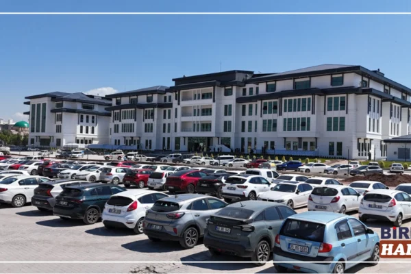 Aksaray’da Belediye Hizmetleri Yeni Binaya Taşındı: Trafikte Büyük Rahatlama