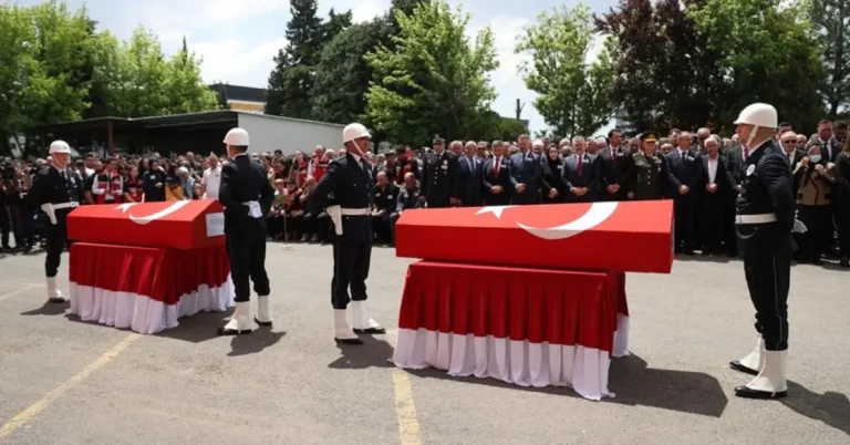 Tekirdağ Çorlu’da iki şehit polis için tören düzenlendi