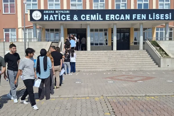 ÖYSM Yüksek Öğretim Kurumları sınavı Beypazarı İlçesinde de sakin bir ortanda başladı