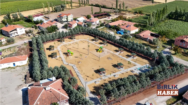 Hırkatol Köyü Millet Bahçesi Hizmete Hazır