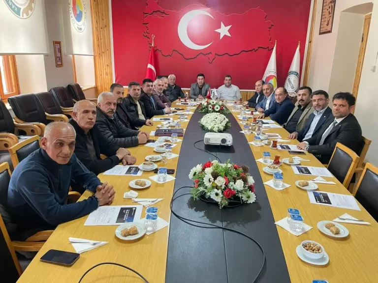 Doğu Kapı Sınır Kapısı ve ​Azerbaycan Uçak Seferleri masaya yatırıldı