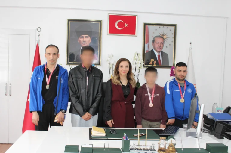 Aksaray’da Özel Sporculardan Tarihi Başarı!