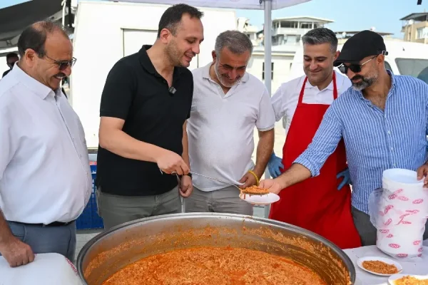 Bornova’da berekete dönüşen toprak