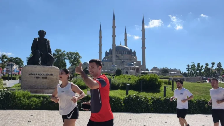 Selimiye’nin UNESCO Listesi’ndeki 15. Yılı onuruna 15 tur koştular
