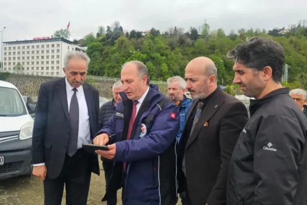 Genel Sekreter Yılmaz Boz, Arhavi yatırımlarını inceledi