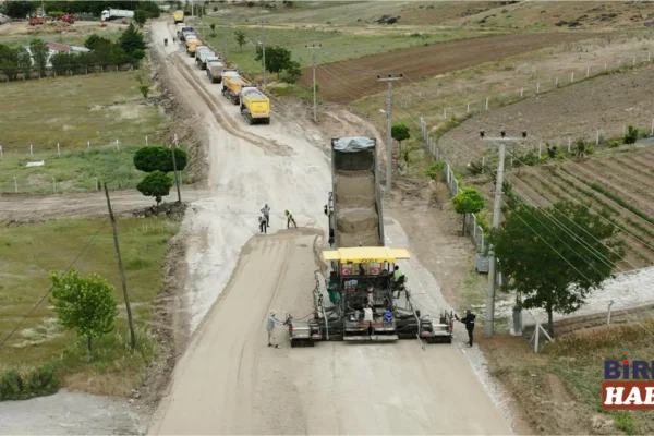Ortaköy’de Bozkır-Sarıkaraman Yolu Yenileniyor