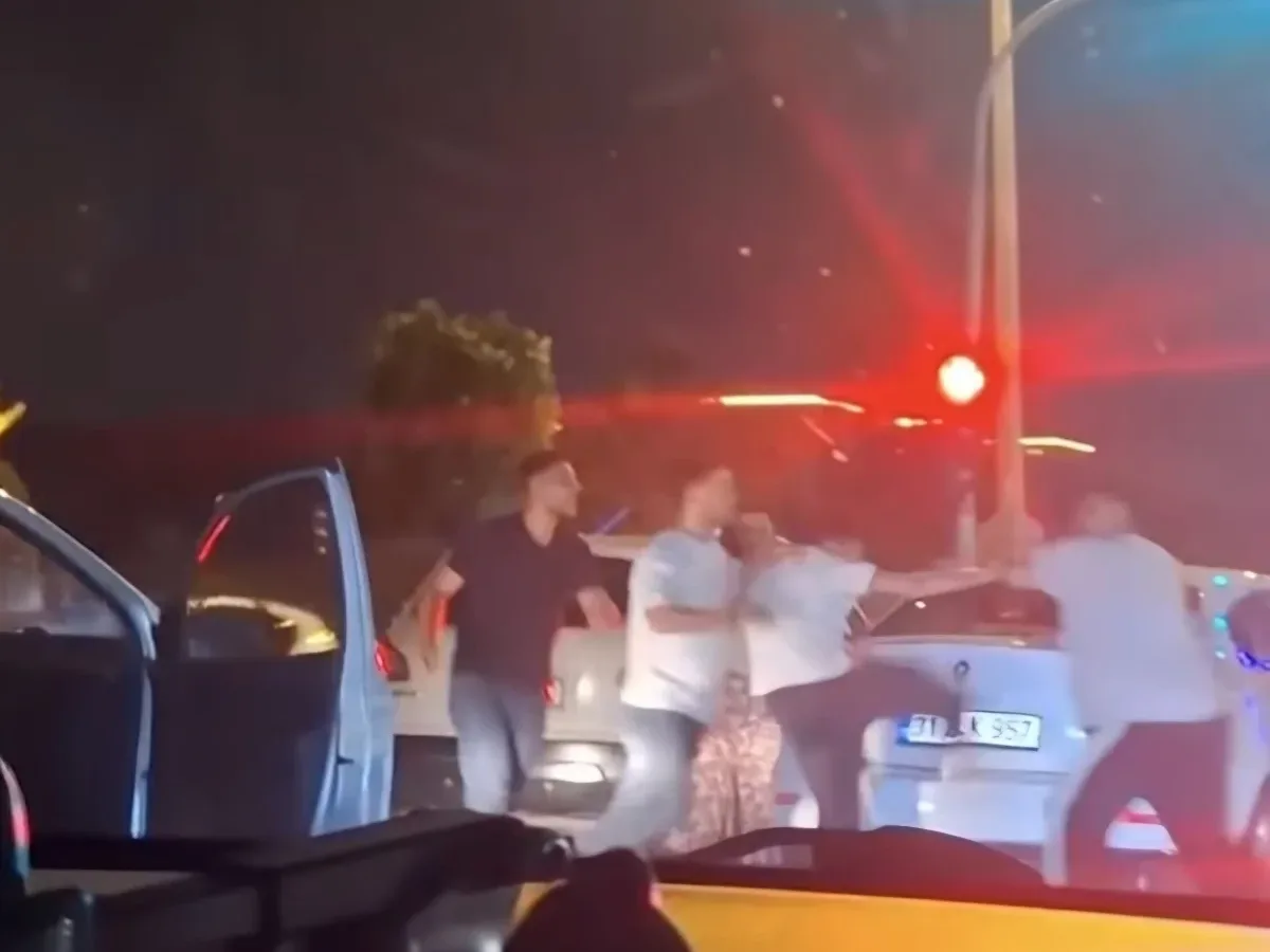 Kavşakta yol verme kavgasına 540 bin TL ceza!