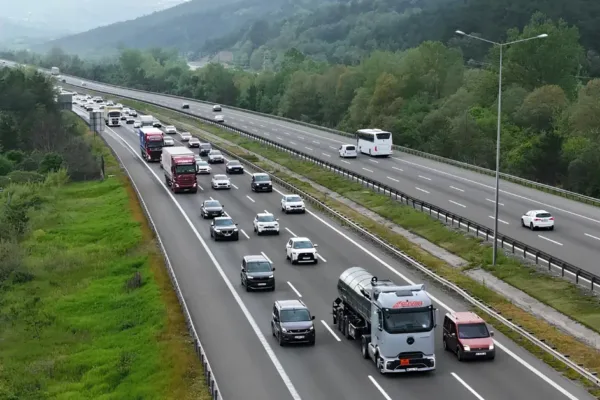 Bolu’dan bayram tedbiri: İstanbul yönüne ağır vasıta yasağı