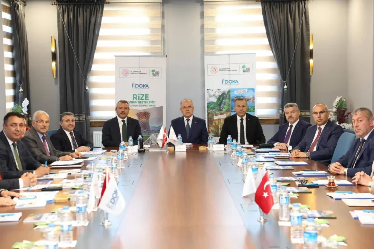 Artvin Valisi Ergün, DOKA’nın 177. Yönetim Kurulu Toplantısına katıldı