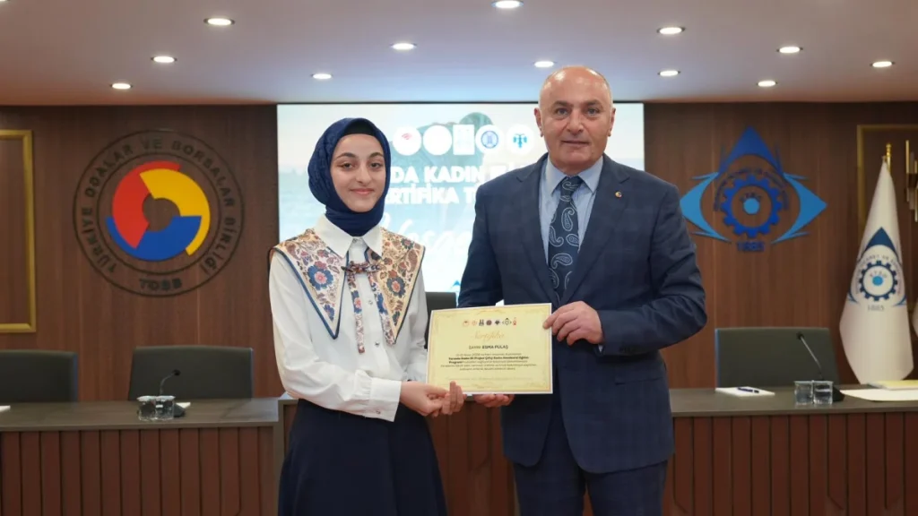 “Tarımda Kadın Eli” projesiyle 200 kadın çiftçi profesyonel üretime adım attı