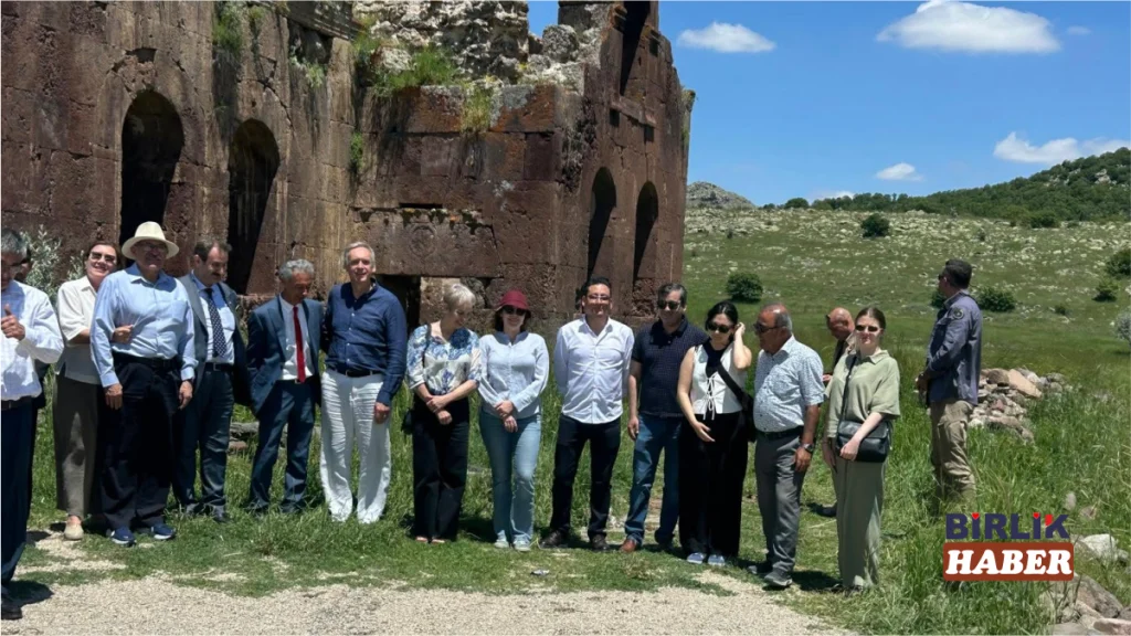 Güzelyurt’un Turizm Potansiyeli 13 Ülkenin Konsoloslarına Tanıtıldı