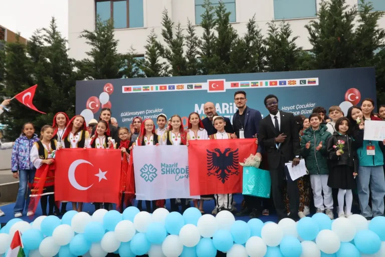 Kuruluş Kanununun 10. yılında maarif: Küresel bir başarı hikâyesi