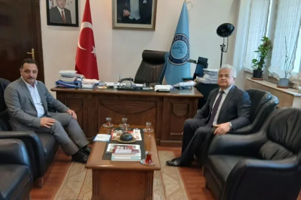 TİMBİR Genel Başkanı Dr. Süleyman Basa’dan Prof. Dr. Reşat Kasap’a vefa ziyareti