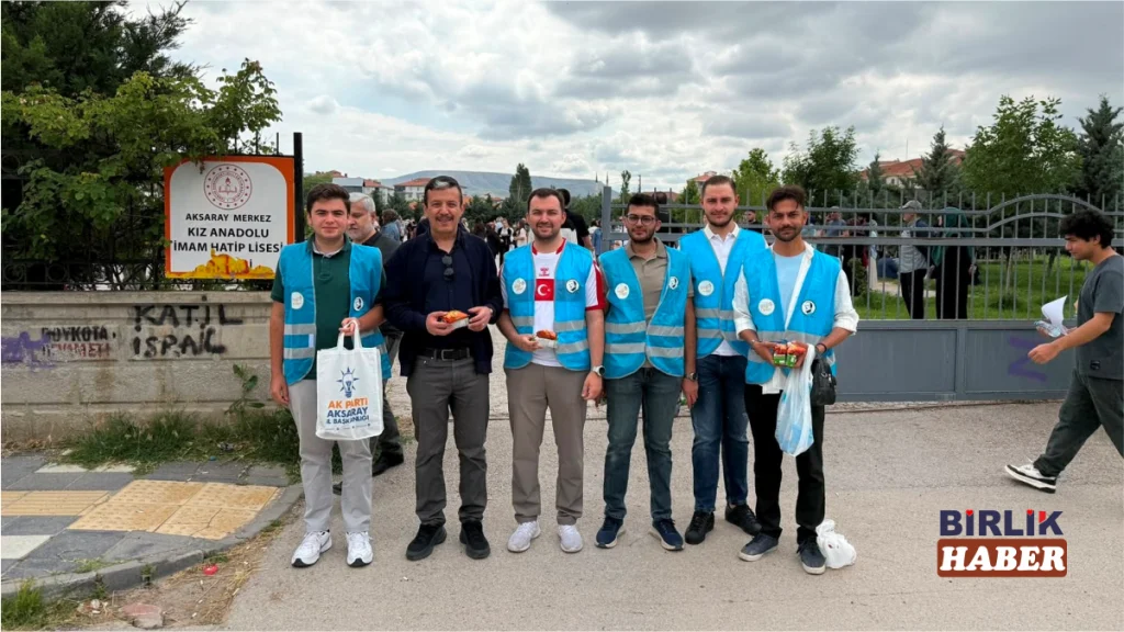 Aksaray AK Gençlik’ten YKS Adaylarına Moral Desteği