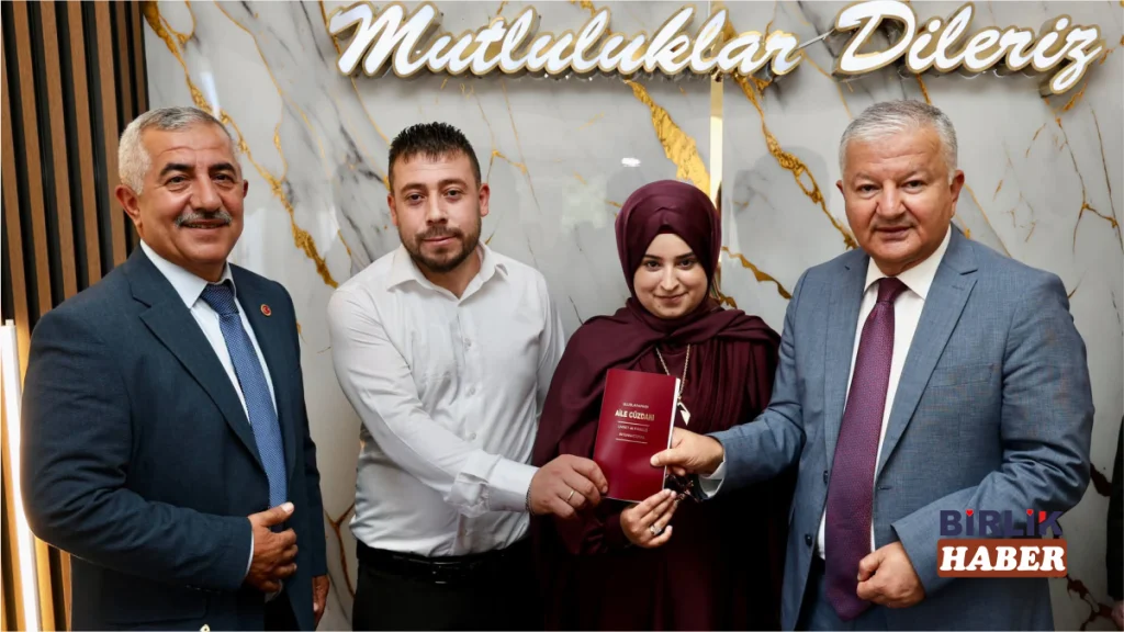 Sağlık Beldesi’nde Evlilik Cüzdanını Vali Duru Verdi