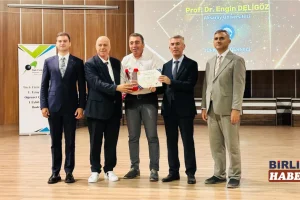 ASÜ’lü Prof. Dr. Engin Deligöz’e Türk Fizik Derneği’nden Büyük Onur