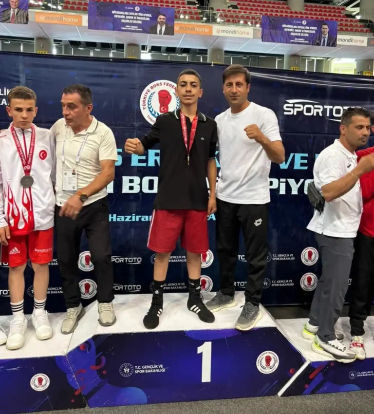 Karslı sporcu İbrahim Müçük Türkiye Şampiyonu oldu