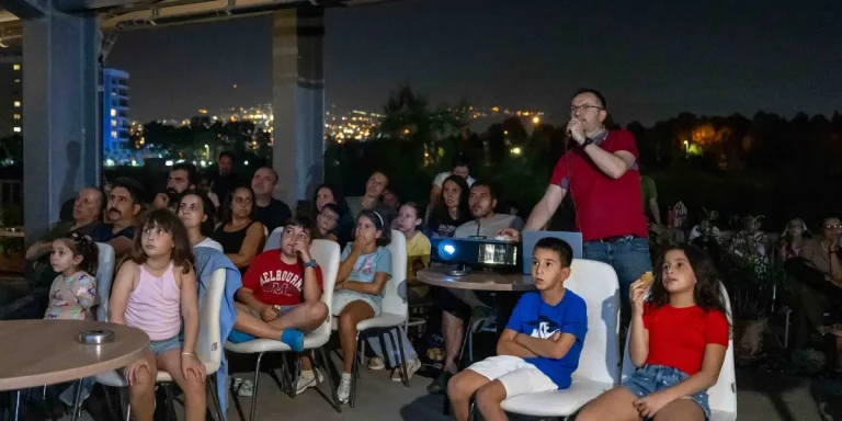 Bornova’da 8500 yıllık tarihin gölgesinde unutulmaz gökyüzü gözlemi