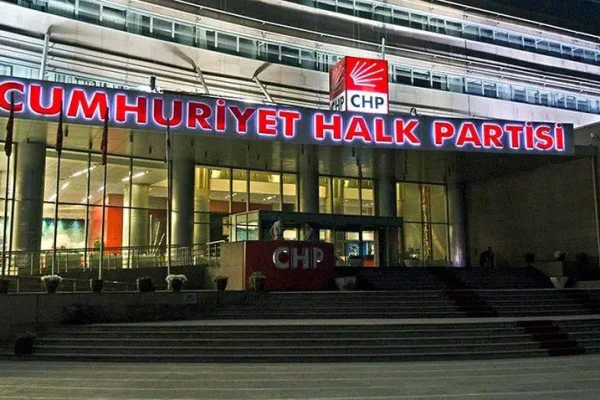 CHP’de ihraç talebi ve istifa gündemi